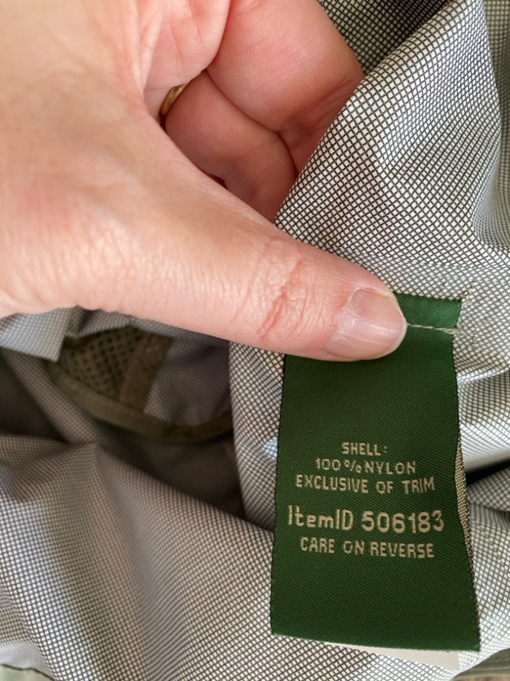 L.L. Bean Green Meridan Raincoat Size Small - Picture 8 of 10